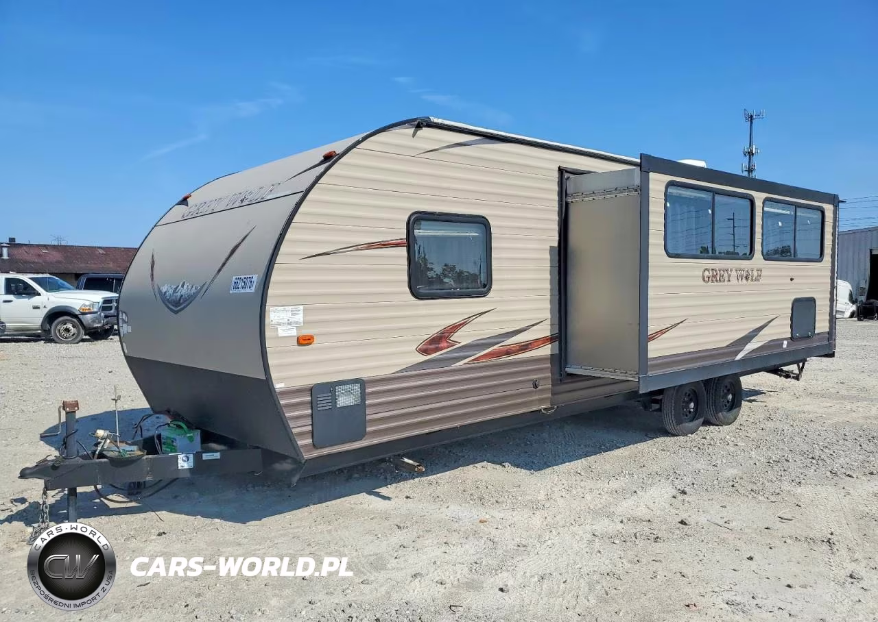 2017 Cherokee Grey Wolf Camper VIN:4X4TCKB28HK038486 - 2