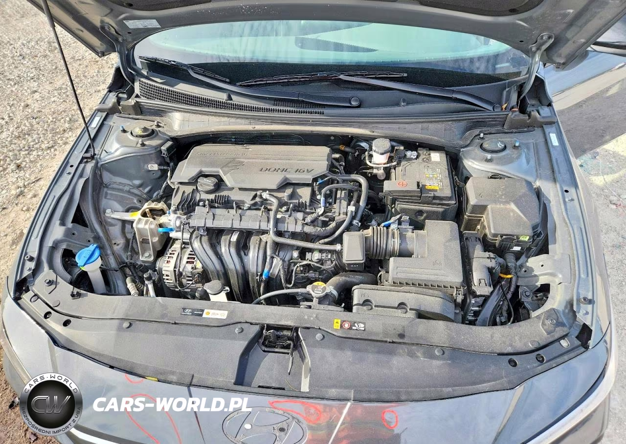 2026 Hyundai Elantra Sel Sport VIN:KMHLM4DGXTU134670 - 11