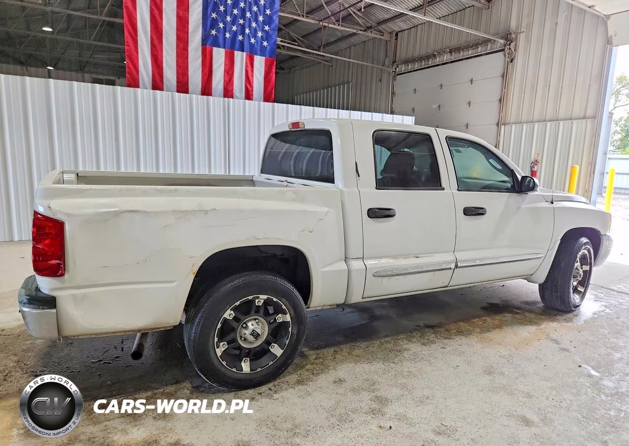 2005 Dodge Dakota Quad Slt VIN:1D7HE48N35S304209 - 3