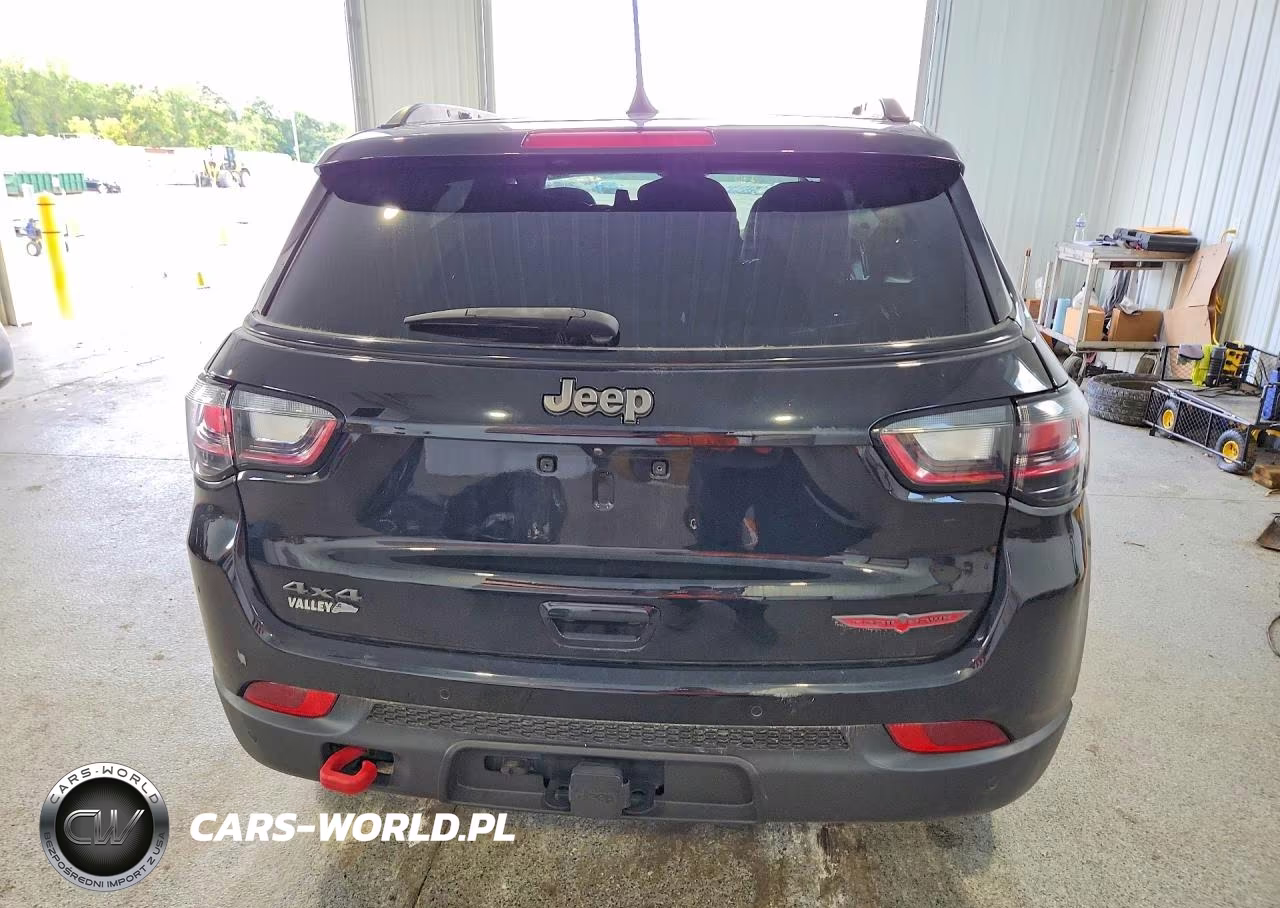 2024 Jeep Compass Trailhawk VIN:3C4NJDDN4RT114633 - 6
