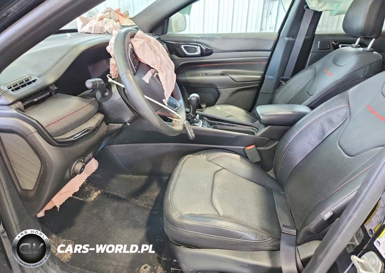 2024 Jeep Compass Trailhawk VIN:3C4NJDDN4RT114633 - 7