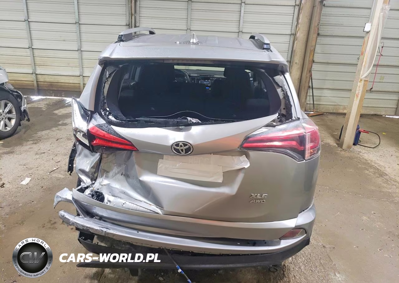 2018 Toyota Rav4 Xle VIN:JTMRFREV7JD235259 - 6