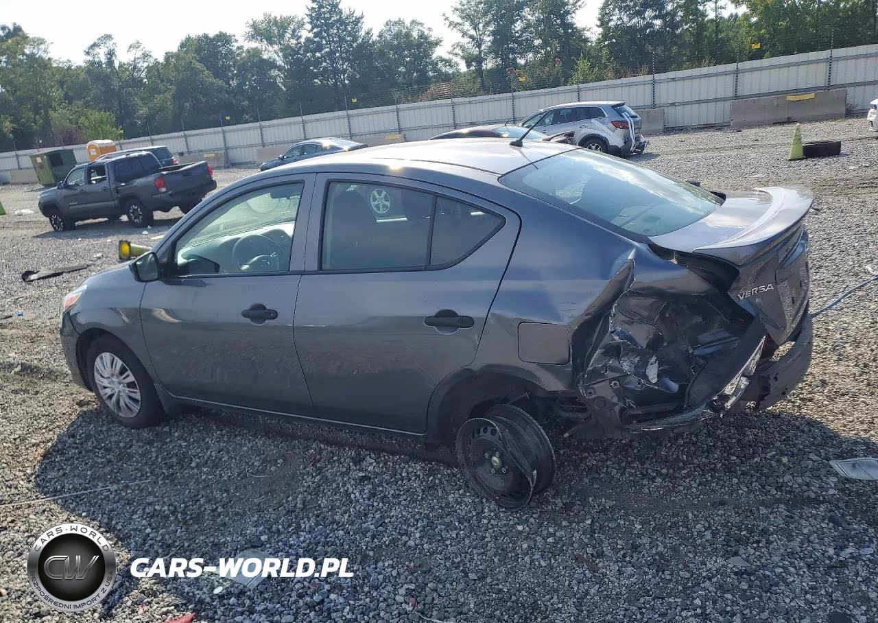 2018 Nissan Versa S Plus VIN:3N1CN7AP5JL833349 - 2