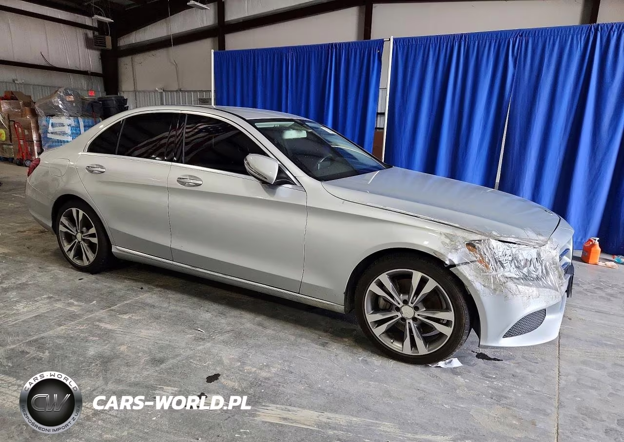 2016 Mercedes-Benz C 300 VIN:55SWF4JB6GU162645 - 4