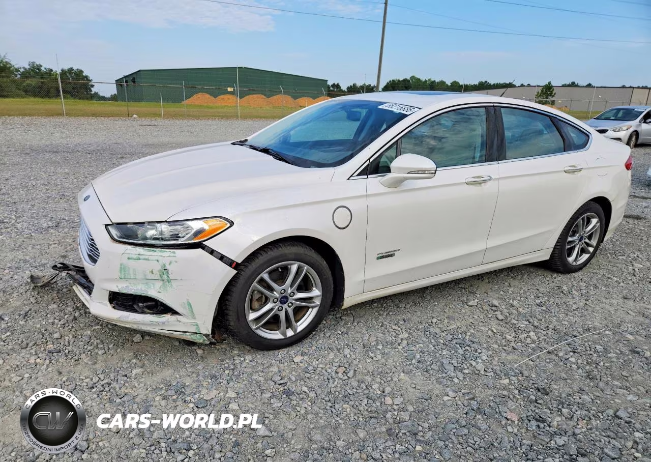 2015 Ford Fusion Titanium Phev VIN:3FA6P0SU3FR299925 - 1