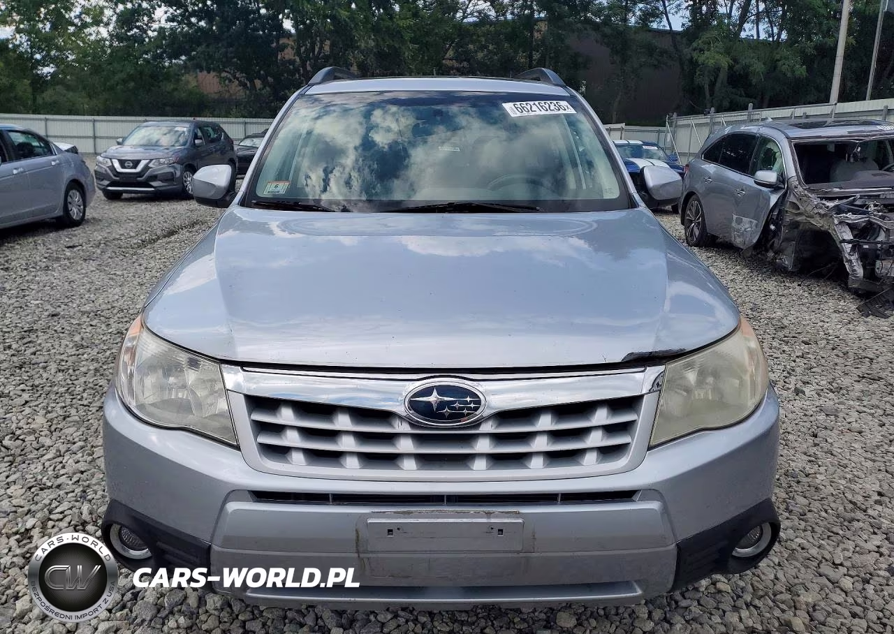 2013 Subaru Forester Limited VIN:JF2SHAEC4DH413977 - 5