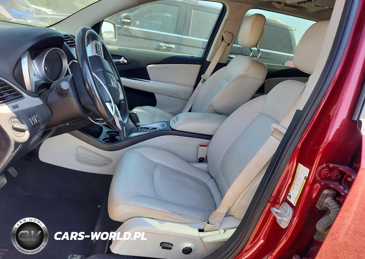 2011 Dodge Journey Lux VIN:3D4PH9FG2BT513677 - 7