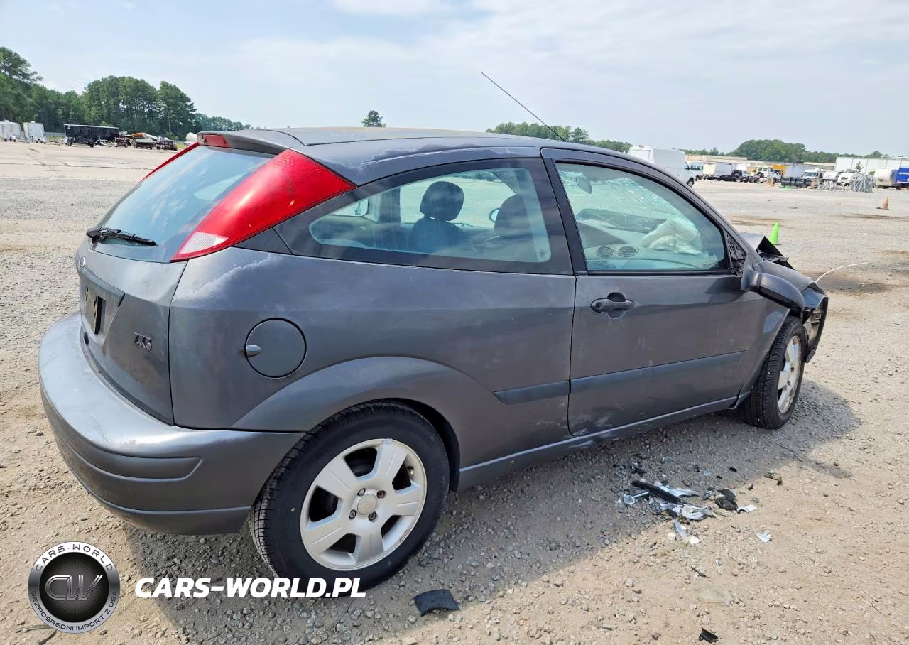2003 Ford Focus Zx3 VIN:3FAFP31343R180464 - 3