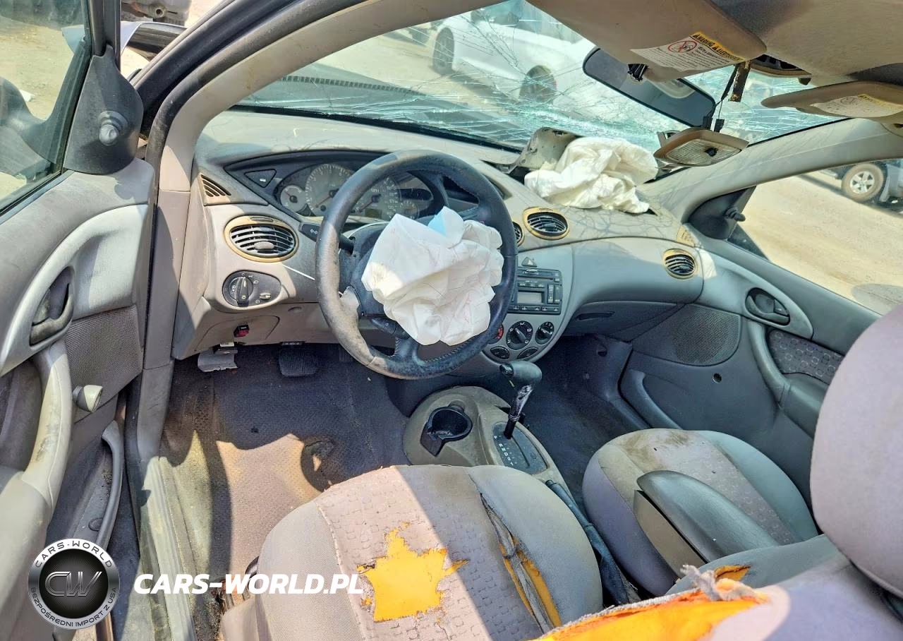 2003 Ford Focus Zx3 VIN:3FAFP31343R180464 - 8