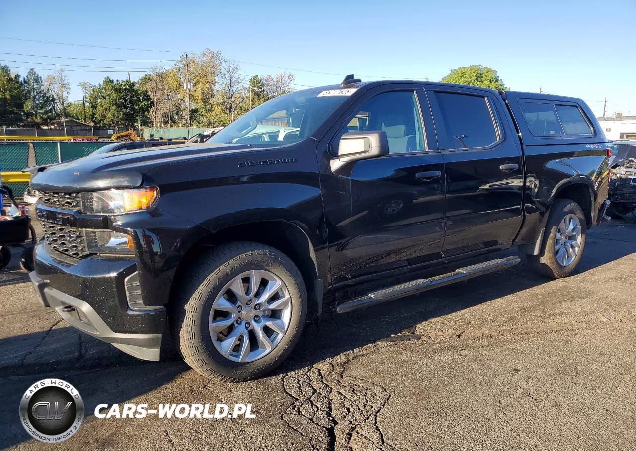 2021 Chevrolet Silverado K1500 Custom