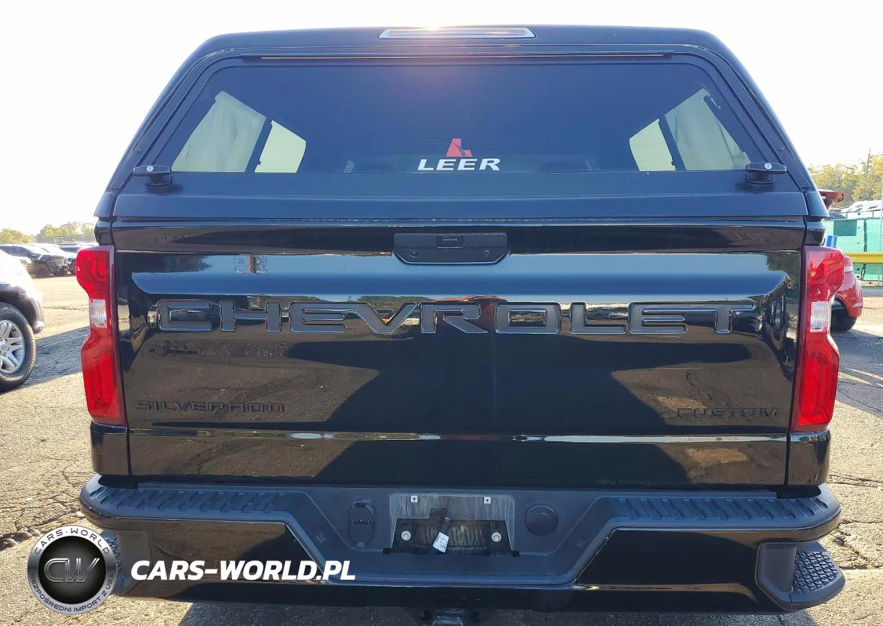 2021 Chevrolet Silverado K1500 Custom VIN:3GCPYBEK2MG327708 - 6