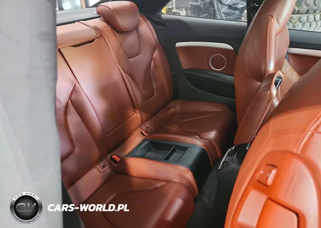 2012 Audi S5 Prestige VIN:WAUVVAFR7CA002892 - 10