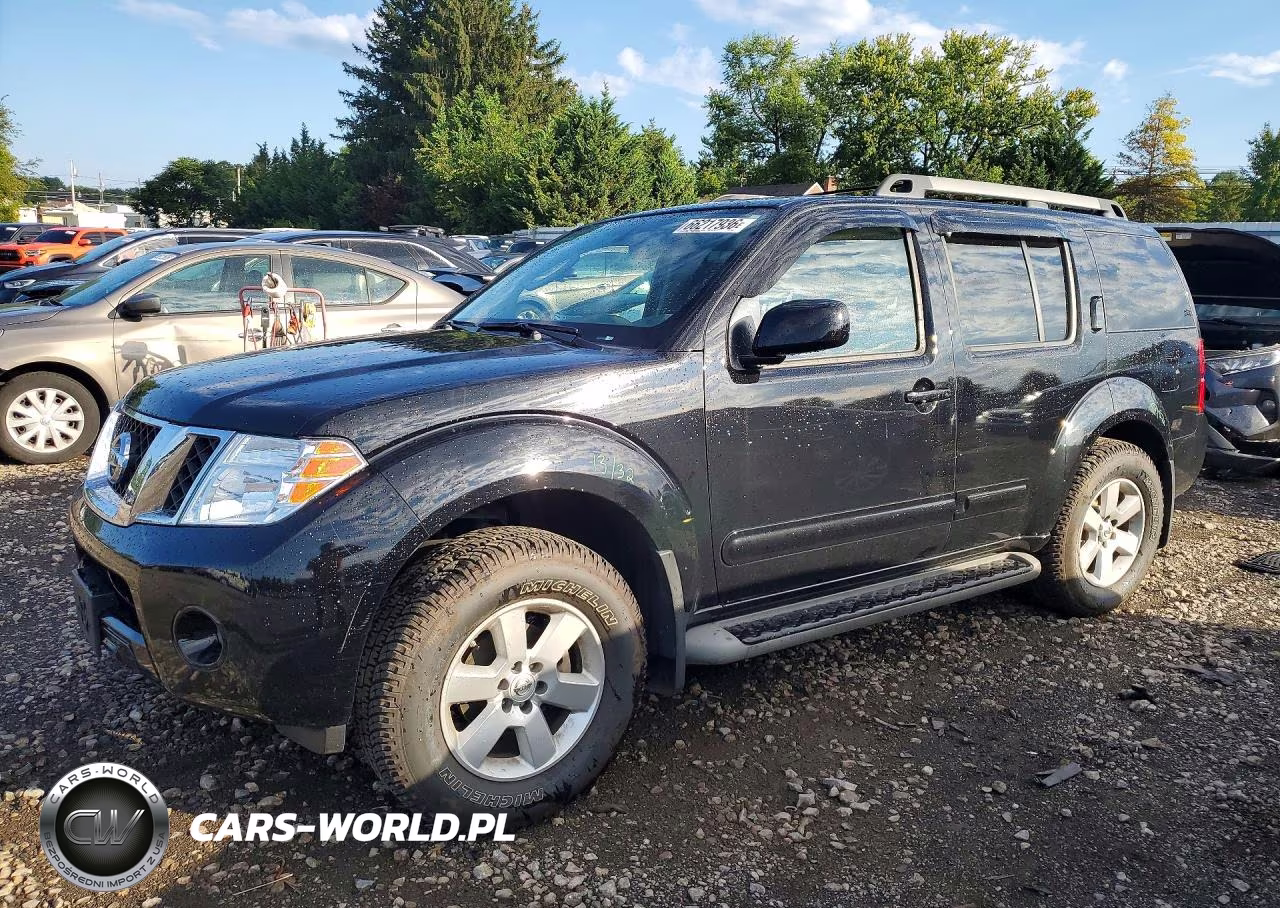 2012 Nissan Pathfinder S – zdjęcie 1 z 13