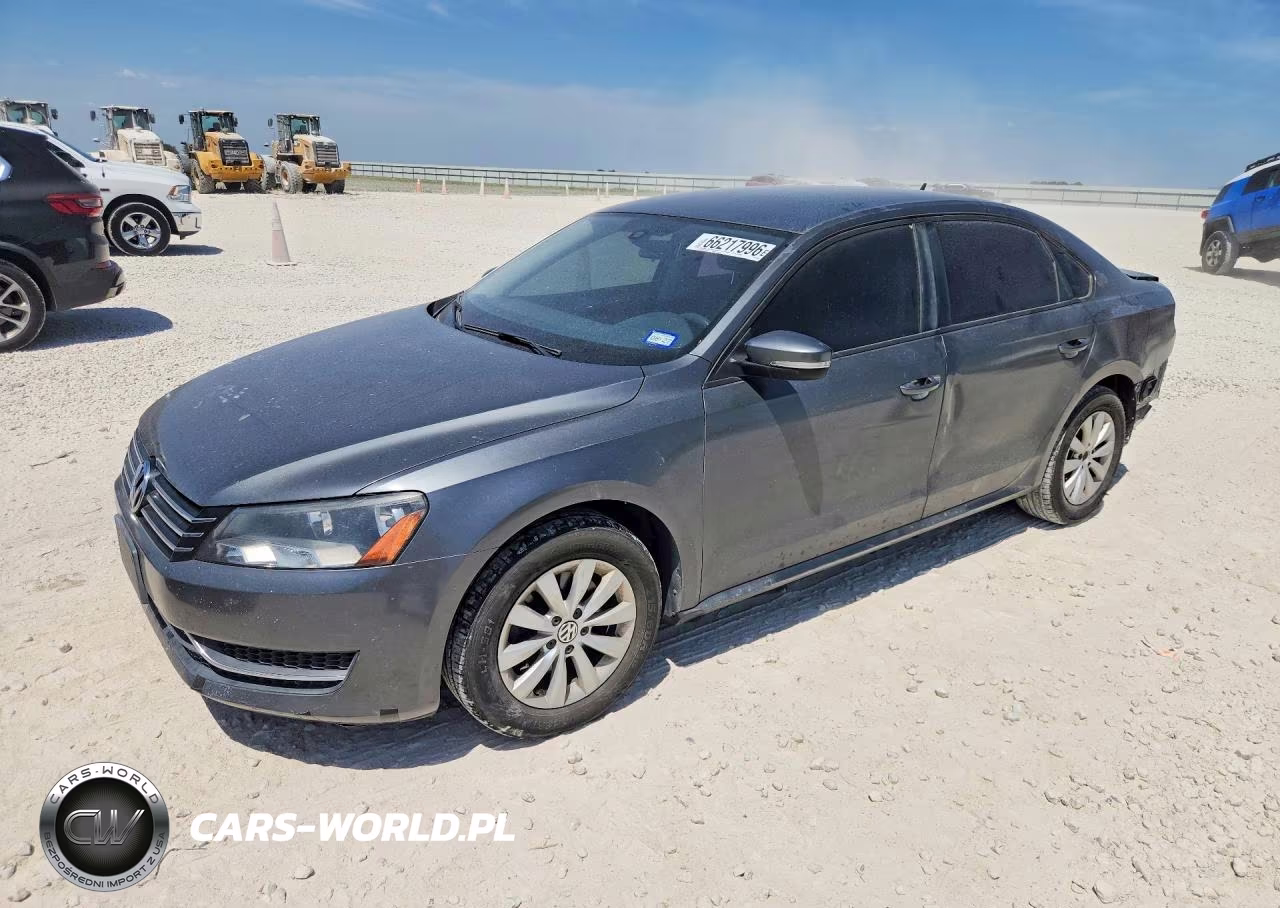 2013 Volkswagen Passat S – zdjęcie 1 z 12