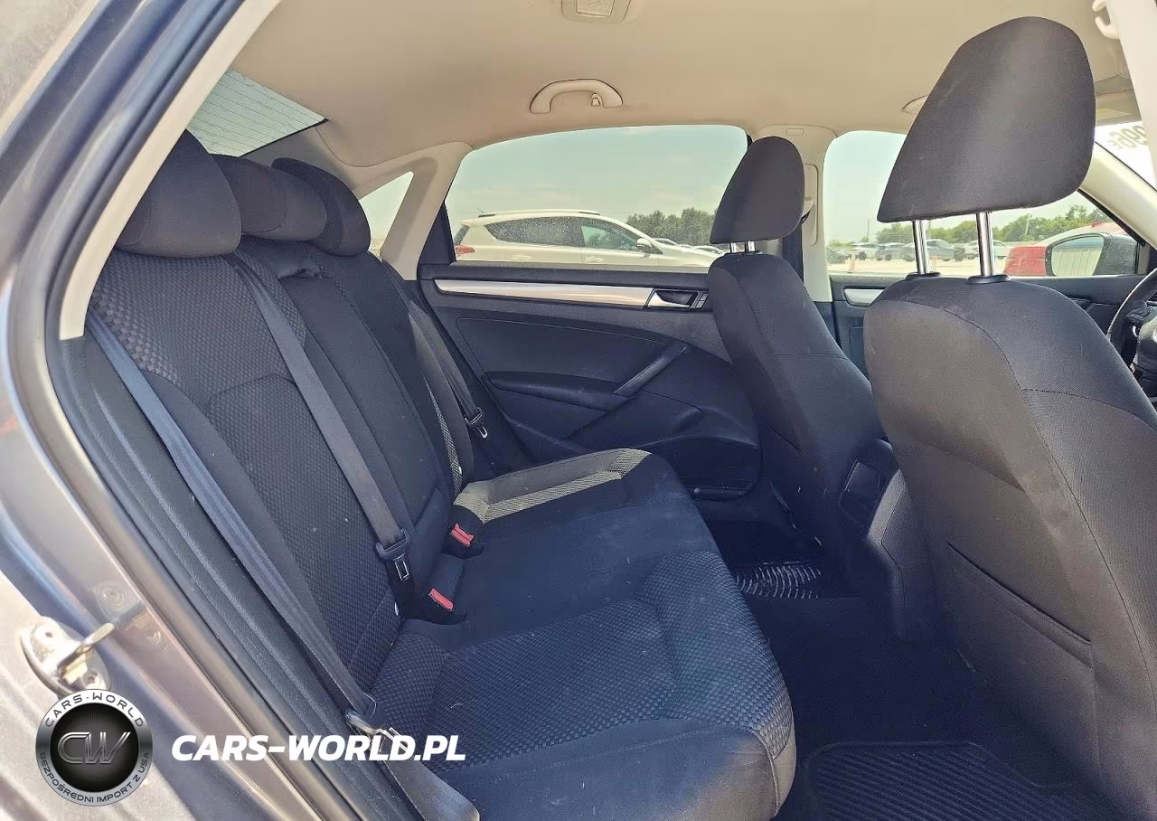 2013 Volkswagen Passat S VIN:1VWAP7A38DC029037 - 10