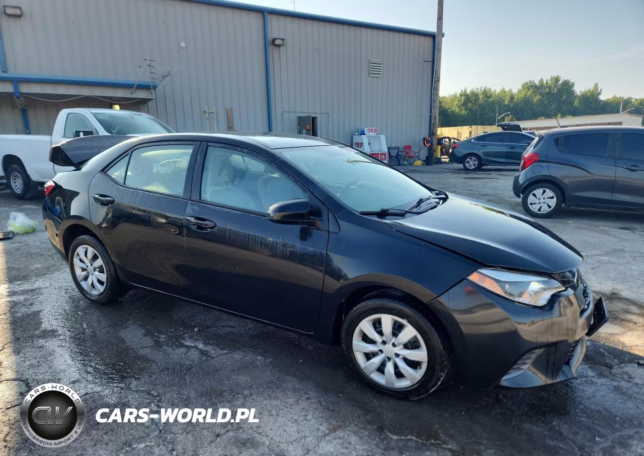 2016 Toyota Corolla Le VIN:2T1BURHE4GC717597 - 4