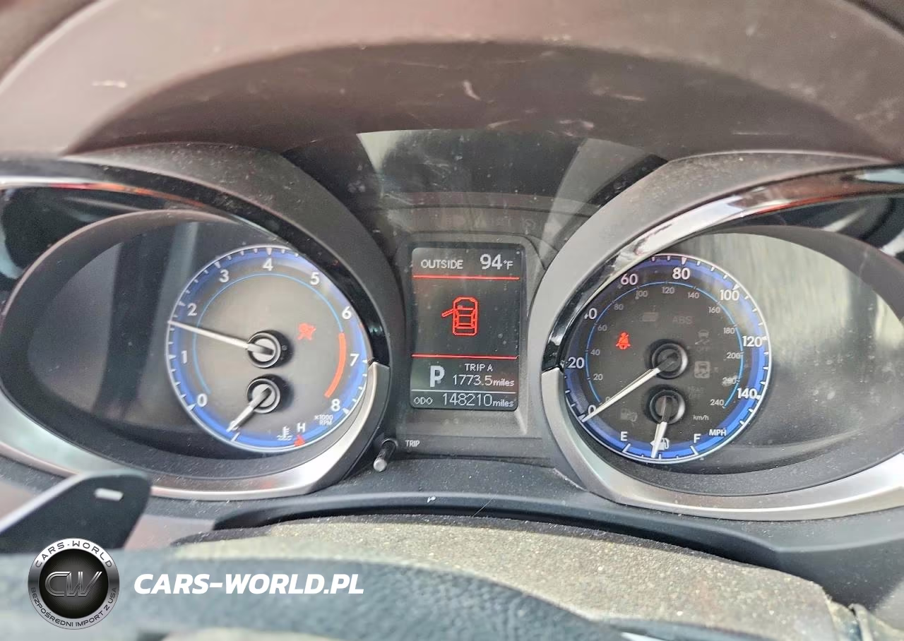 2015 Toyota Corolla S Plus VIN:2T1BURHE2FC295151 - 9