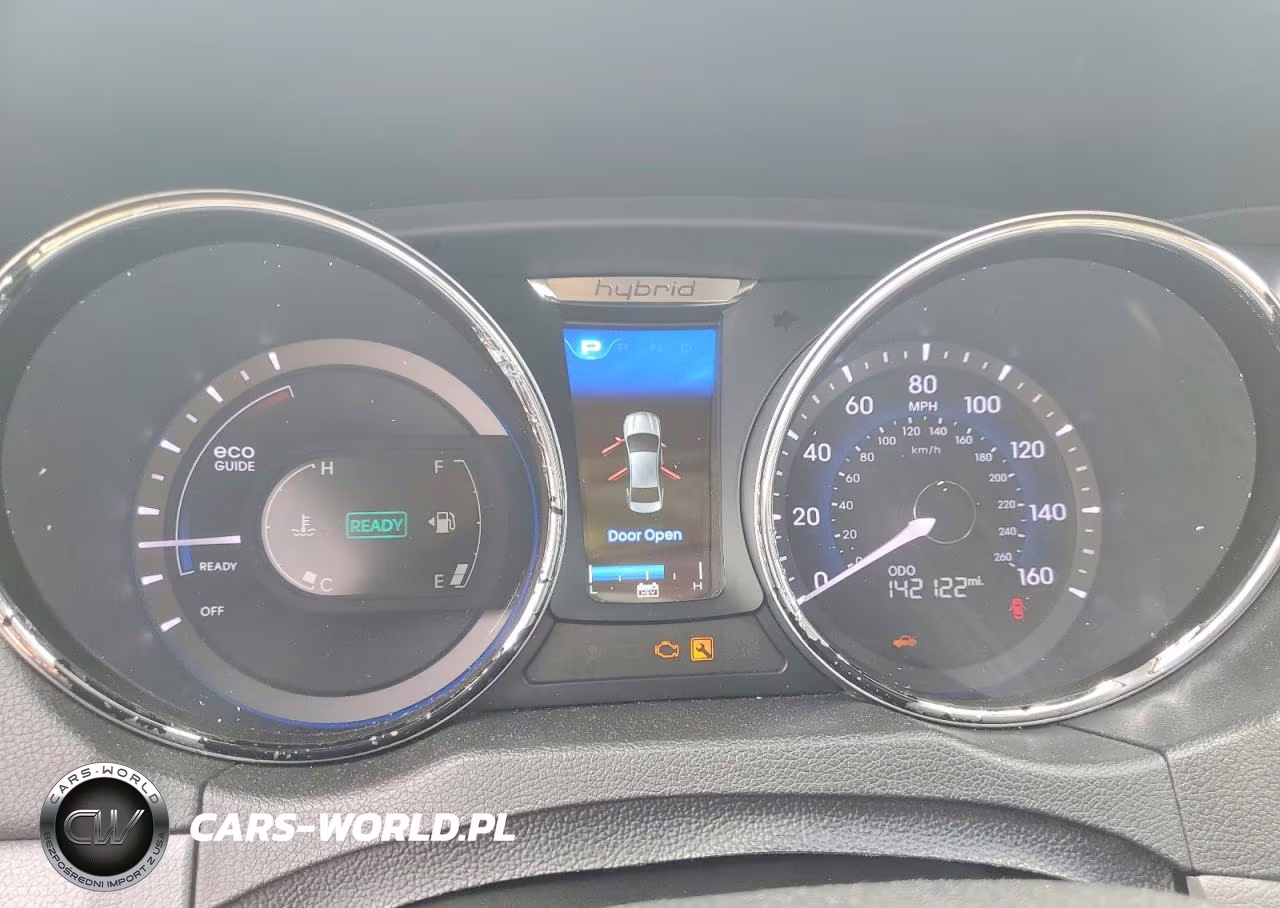 2015 Hyundai Sonata Hybrid Base VIN:KMHEC4A40FA130459 - 9