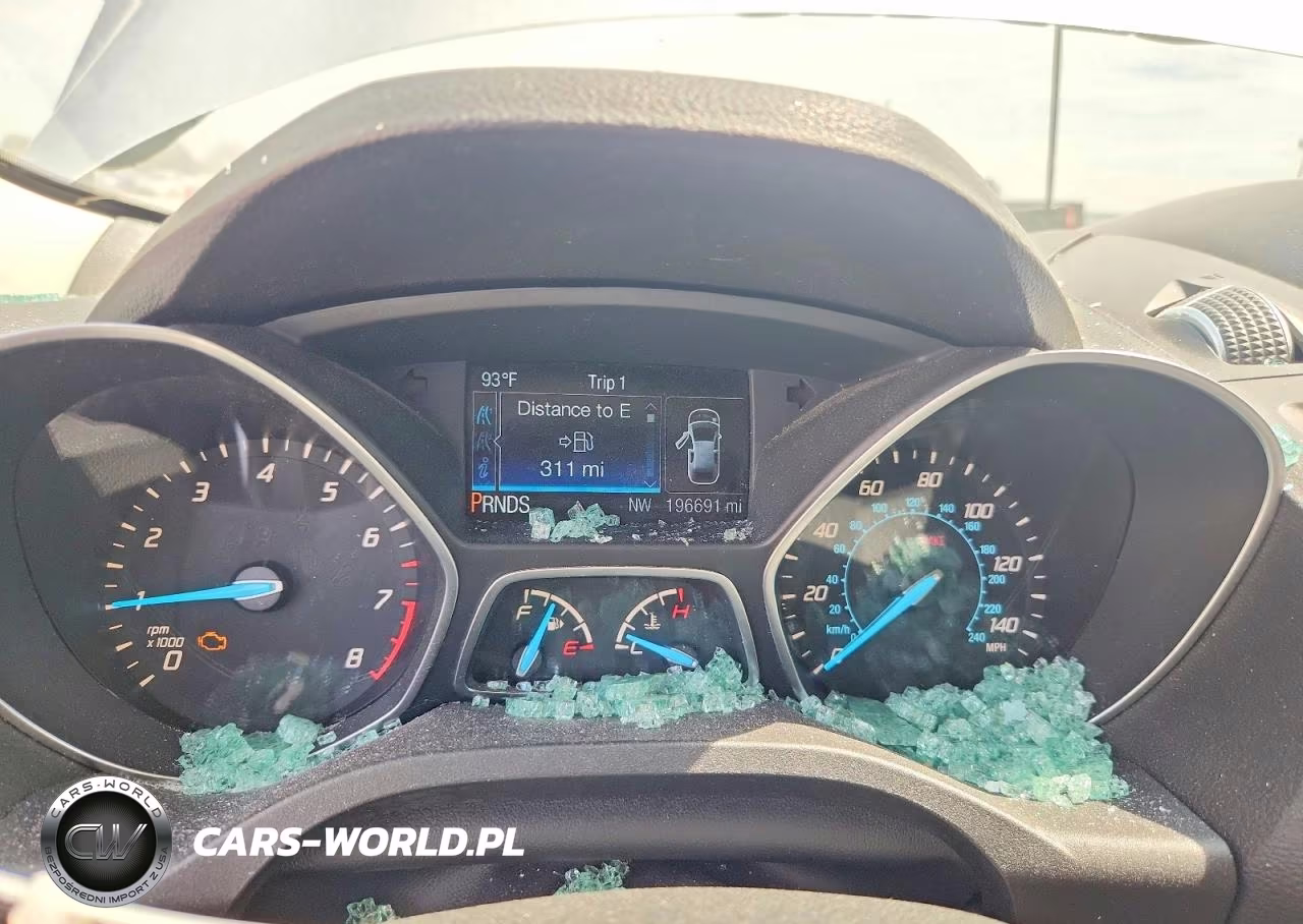2015 Ford Escape Se VIN:1FMCU0GX4FUA94935 - 9