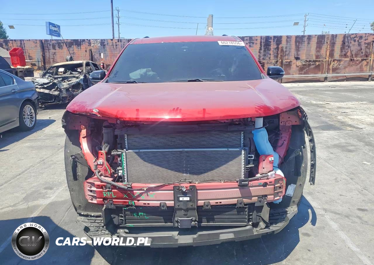 2025 Chevrolet Traverse Lt VIN:1GNERGRS6SJ199956 - 5