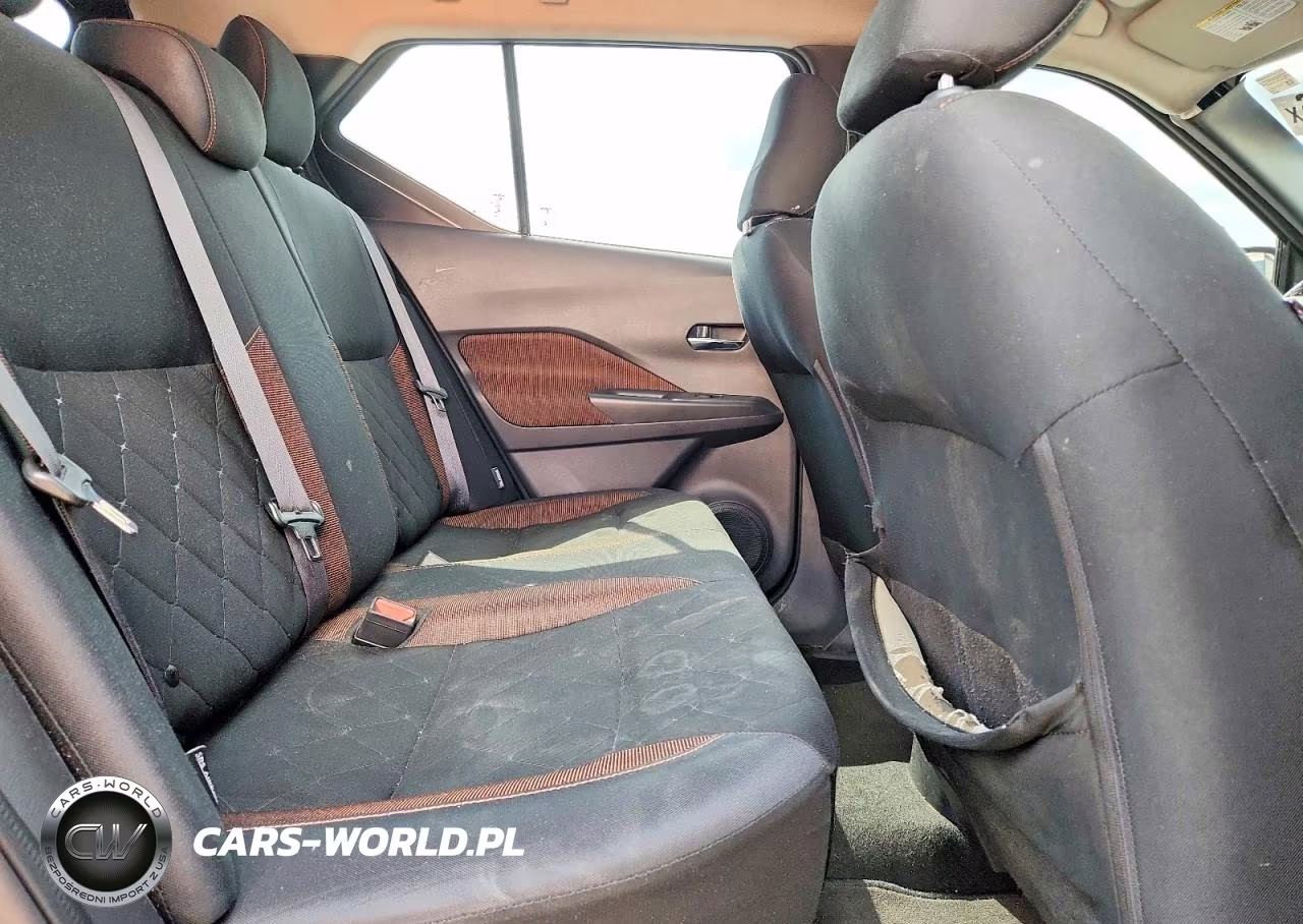 2020 Nissan Kicks Sr VIN:3N1CP5DV2LL552945 - 11