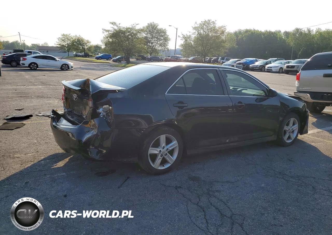 2013 Toyota Camry Se VIN:4T1BF1FK1DU711044 - 3