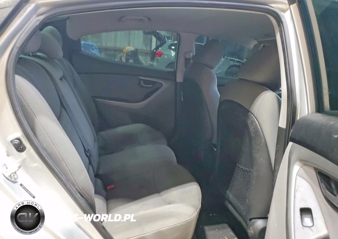 2013 Hyundai Elantra Gls VIN:5NPDH4AE3DH453145 - 10
