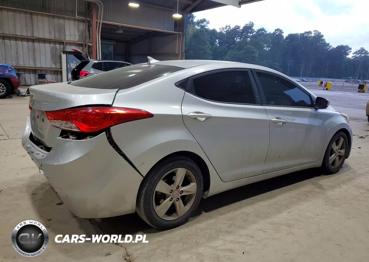 2013 Hyundai Elantra Gls VIN:5NPDH4AE3DH453145 - 3