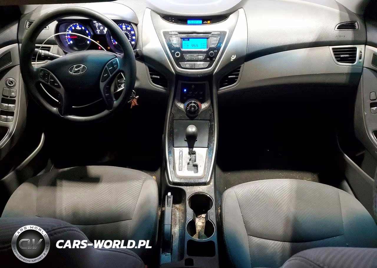 2013 Hyundai Elantra Gls VIN:5NPDH4AE3DH453145 - 8