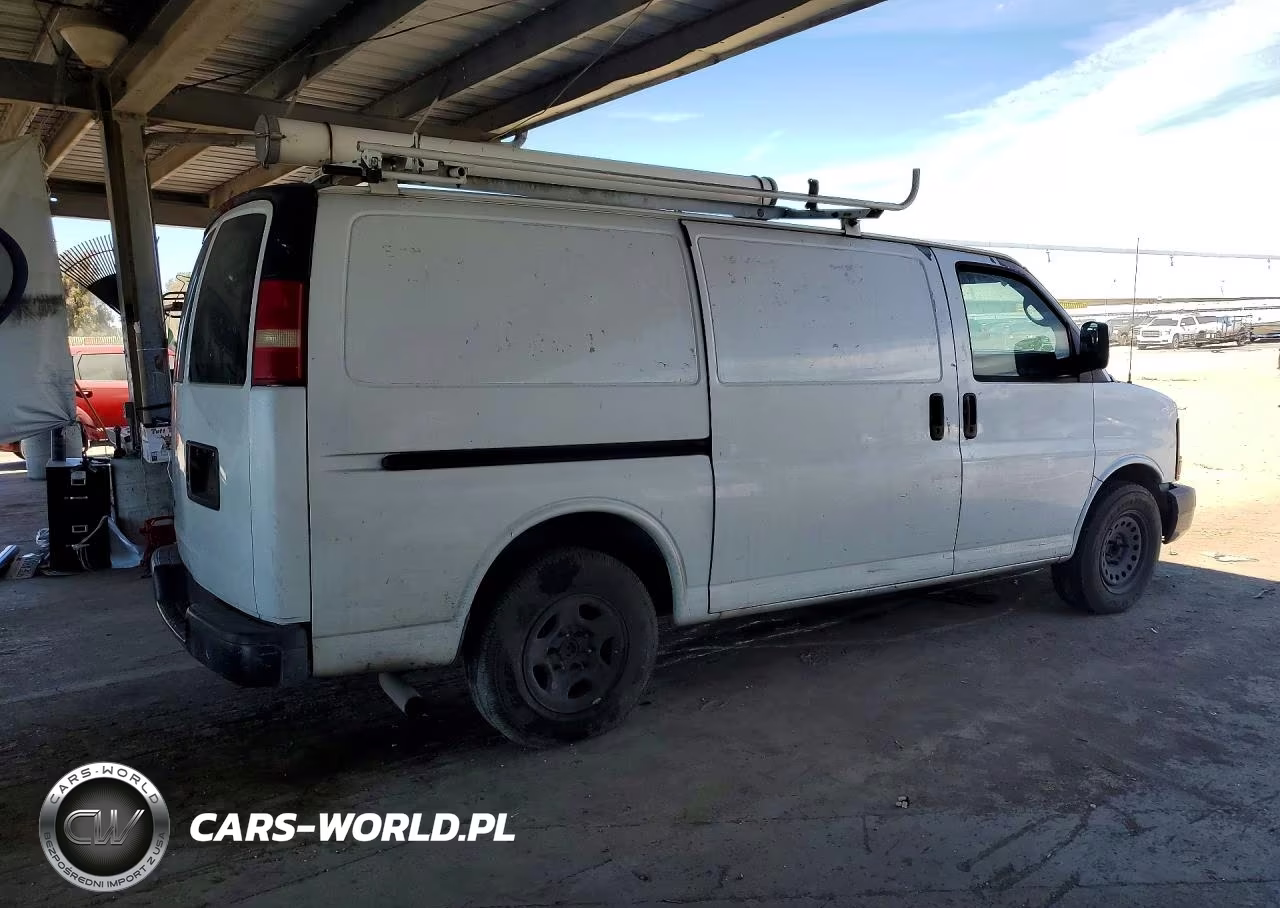 2005 Chevrolet Express G1500 VIN:1GCFG15X551156179 - 3
