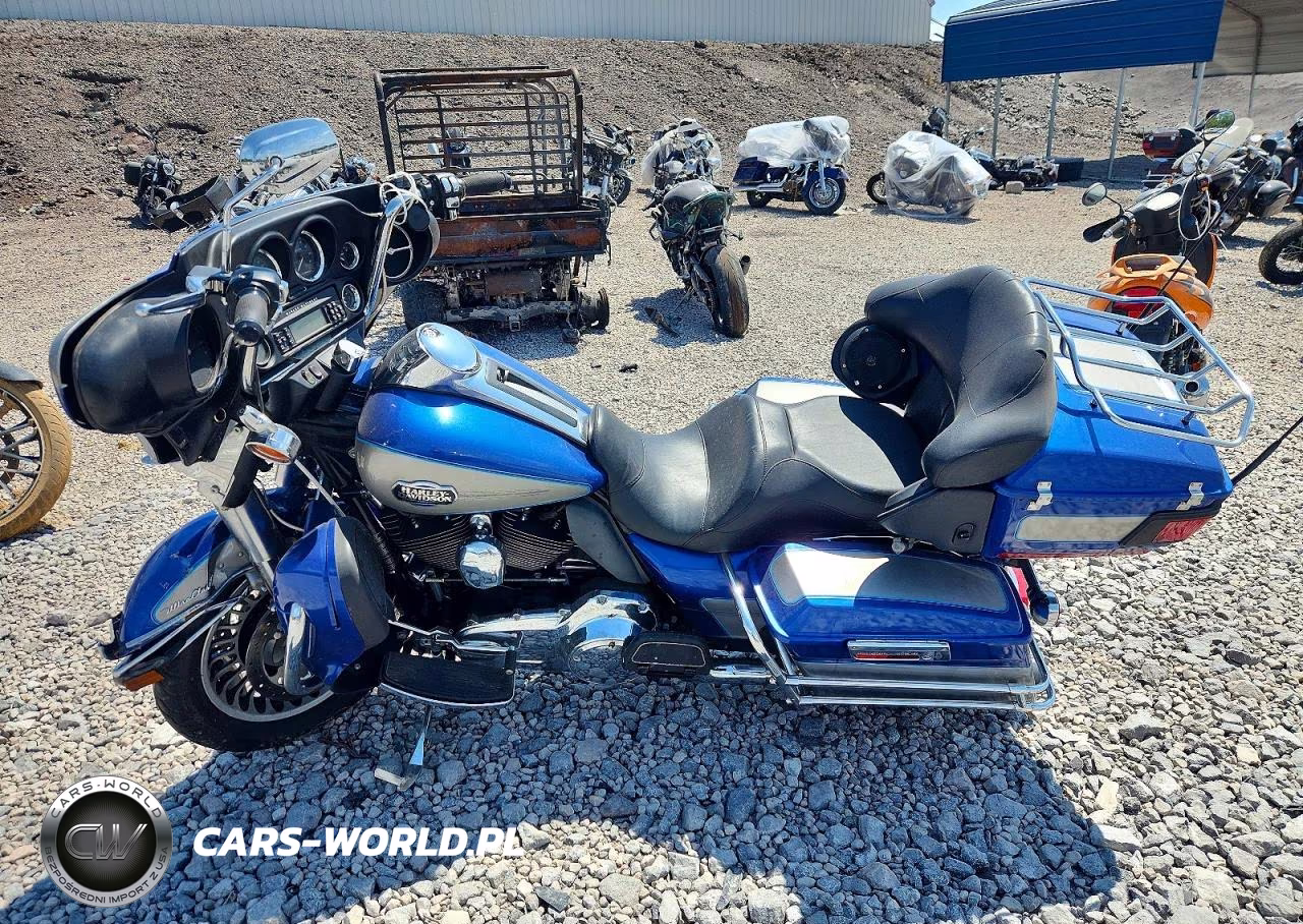 2009 Harley-Davidson Flhtcu VIN:1HD1FC4109Y631657 - 3