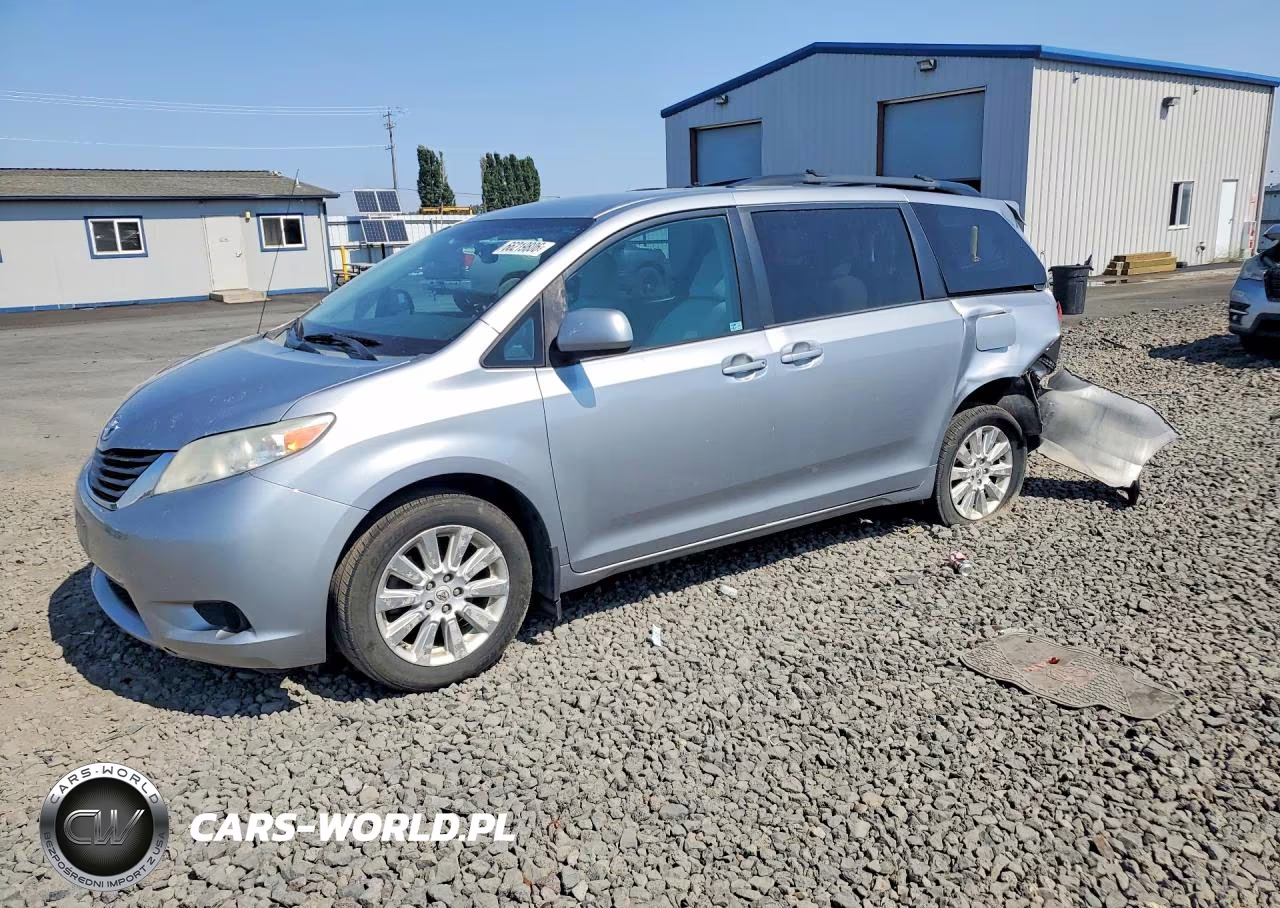 2012 Toyota Sienna Le