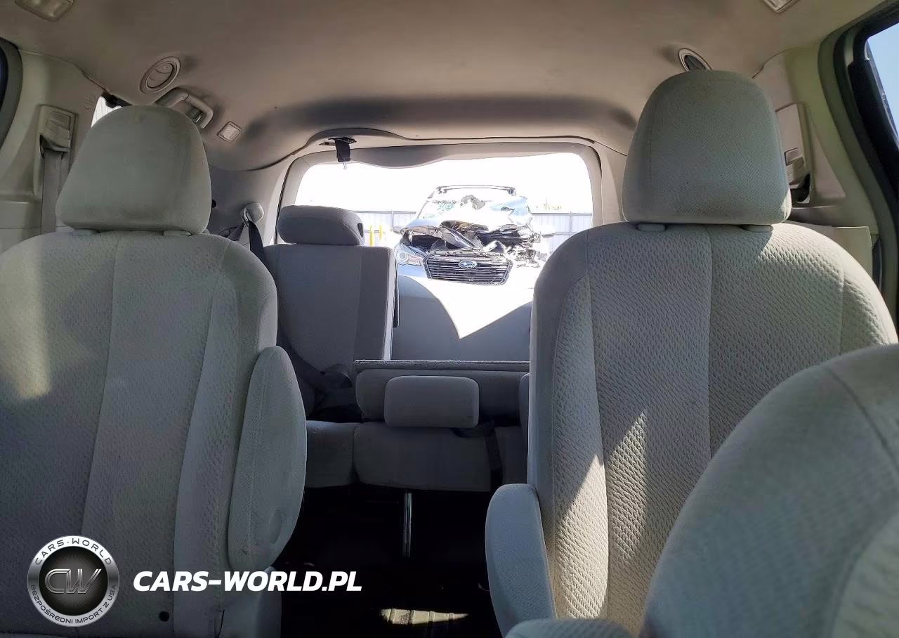 2012 Toyota Sienna Le VIN:5TDJK3DC4CS041477 - 10