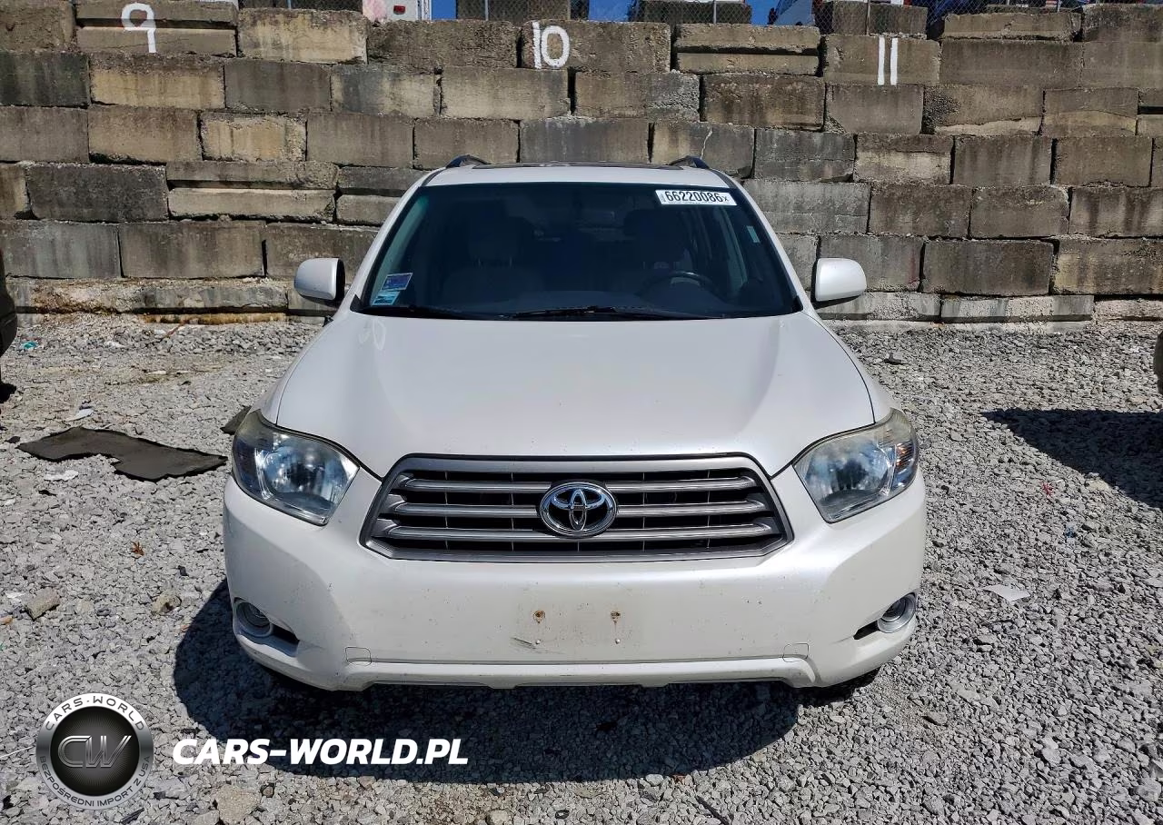 2010 Toyota Highlander Base VIN:5TDBK3EH2AS028948 - 5
