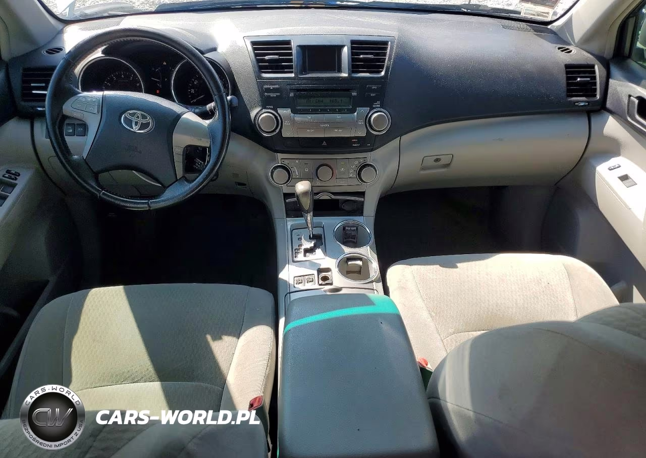 2010 Toyota Highlander Base VIN:5TDBK3EH2AS028948 - 8