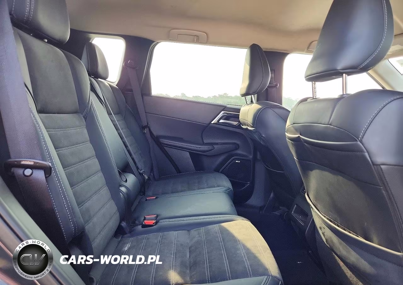 2025 Mitsubishi Outlander Se VIN:JA4J3VA81SZ025141 - 10