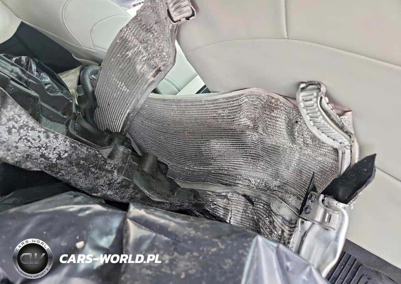 2026 Toyota Grand Highlander Hybrid Xle VIN:5TDACAB57TS102469 - 13