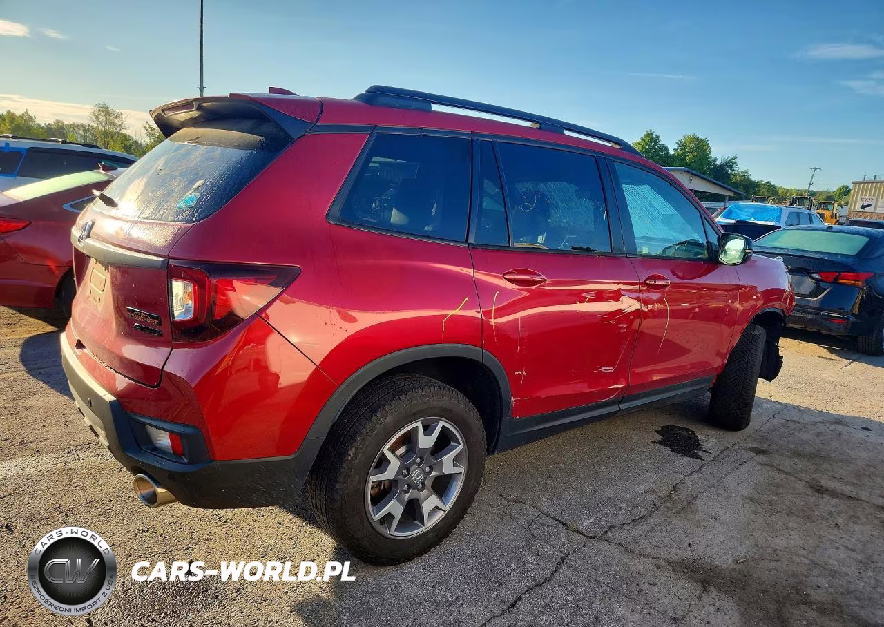 2023 Honda Passport Trail Sport VIN:5FNYF8H68PB037690 - 3