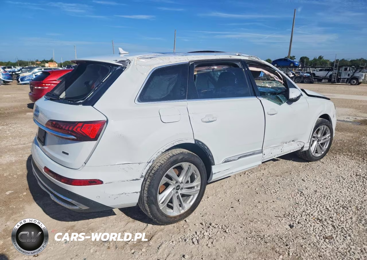 2023 Audi Q7 Premium Plus VIN:WA1LCBF7XPD028552 - 3