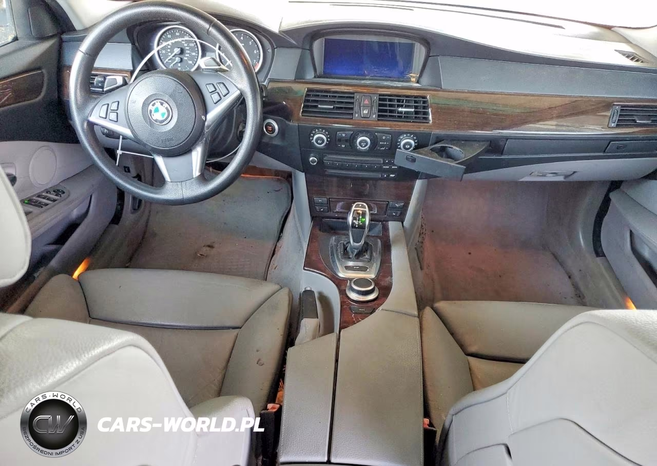 2008 BMW Uk VIN:WBANW13528CZ78184 - 8