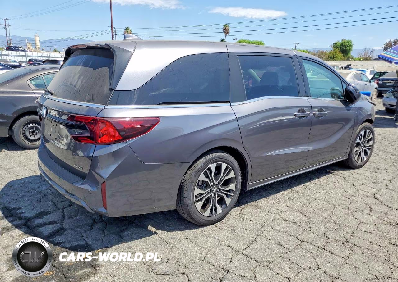 2026 Honda Odyssey Elite VIN:5FNRL6H95TB038429 - 3