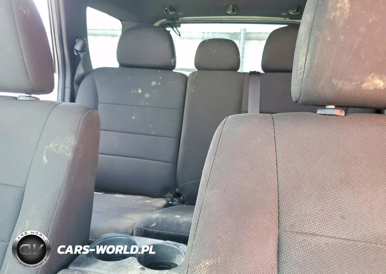 2010 Ford Escape Xlt VIN:1FMCU9DG6AKC06468 - 10