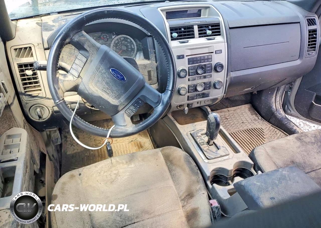2010 Ford Escape Xlt VIN:1FMCU9DG6AKC06468 - 8
