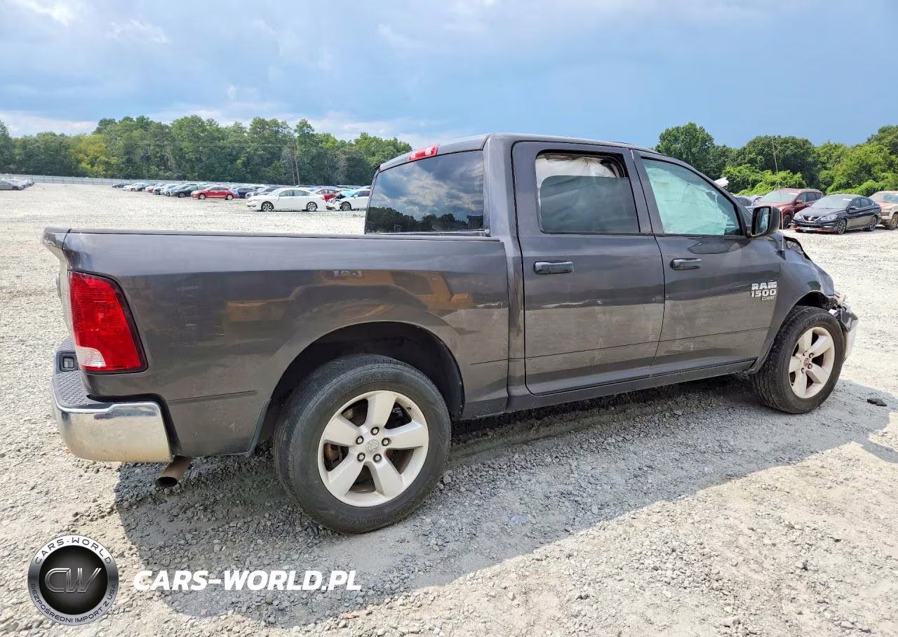 2022 Ram 1500 Classic Tradesman VIN:3C6RR6KG2NG198973 - 3