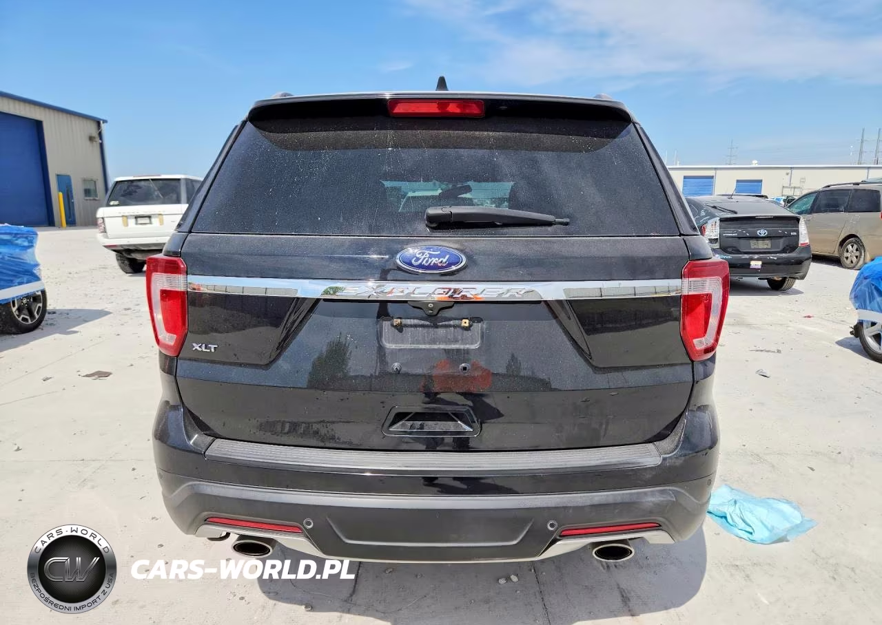 2018 Ford Explorer Xlt VIN:1FM5K7D8XJGA53754 - 6