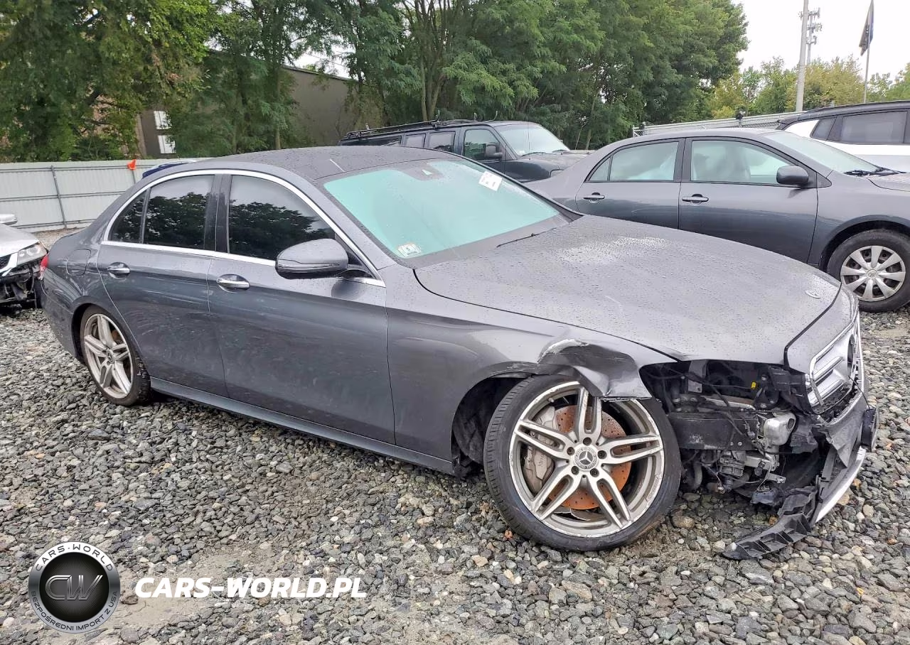 2018 Mercedes-Benz E 300 4Matic VIN:WDDZF4KB1JA351626 - 4