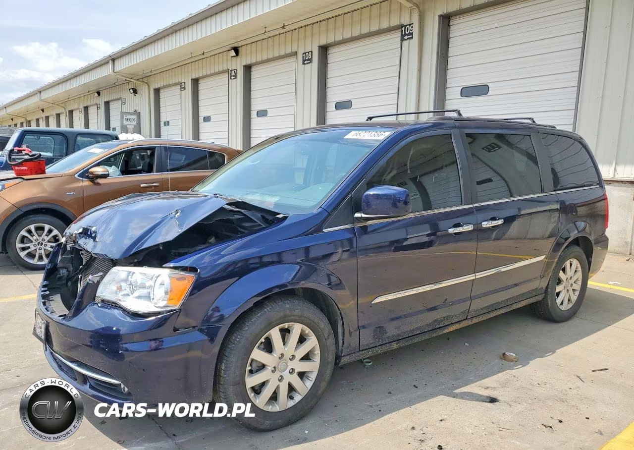 2016 Chrysler Town & Country Touring VIN:2C4RC1BG9GR261531 - 1