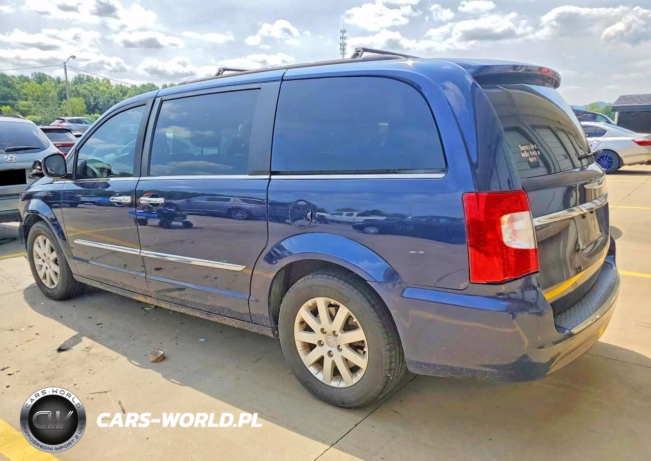 2016 Chrysler Town & Country Touring VIN:2C4RC1BG9GR261531 - 2