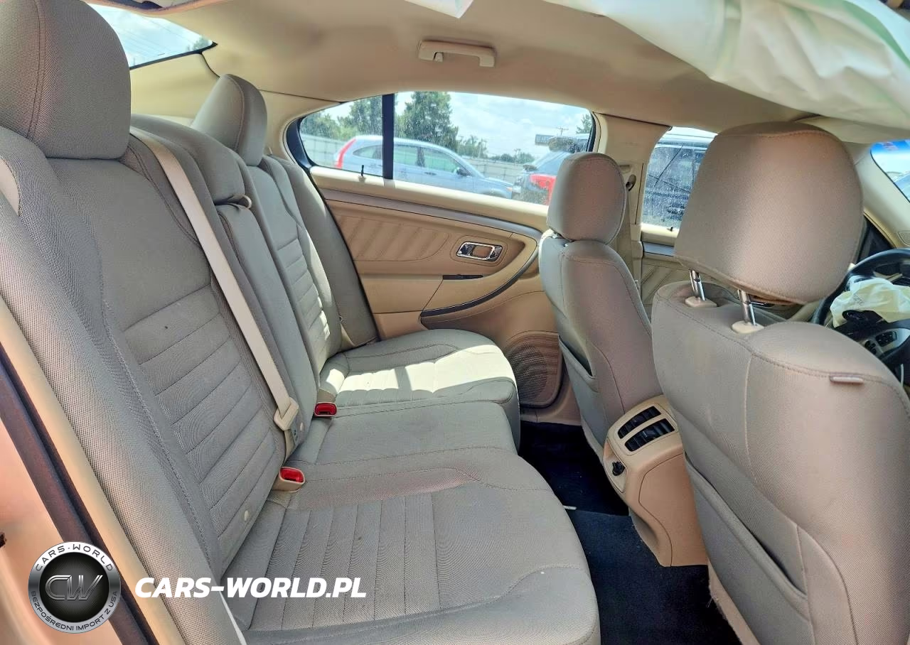 2017 Ford Taurus Se VIN:1FAHP2D87HG112006 - 10