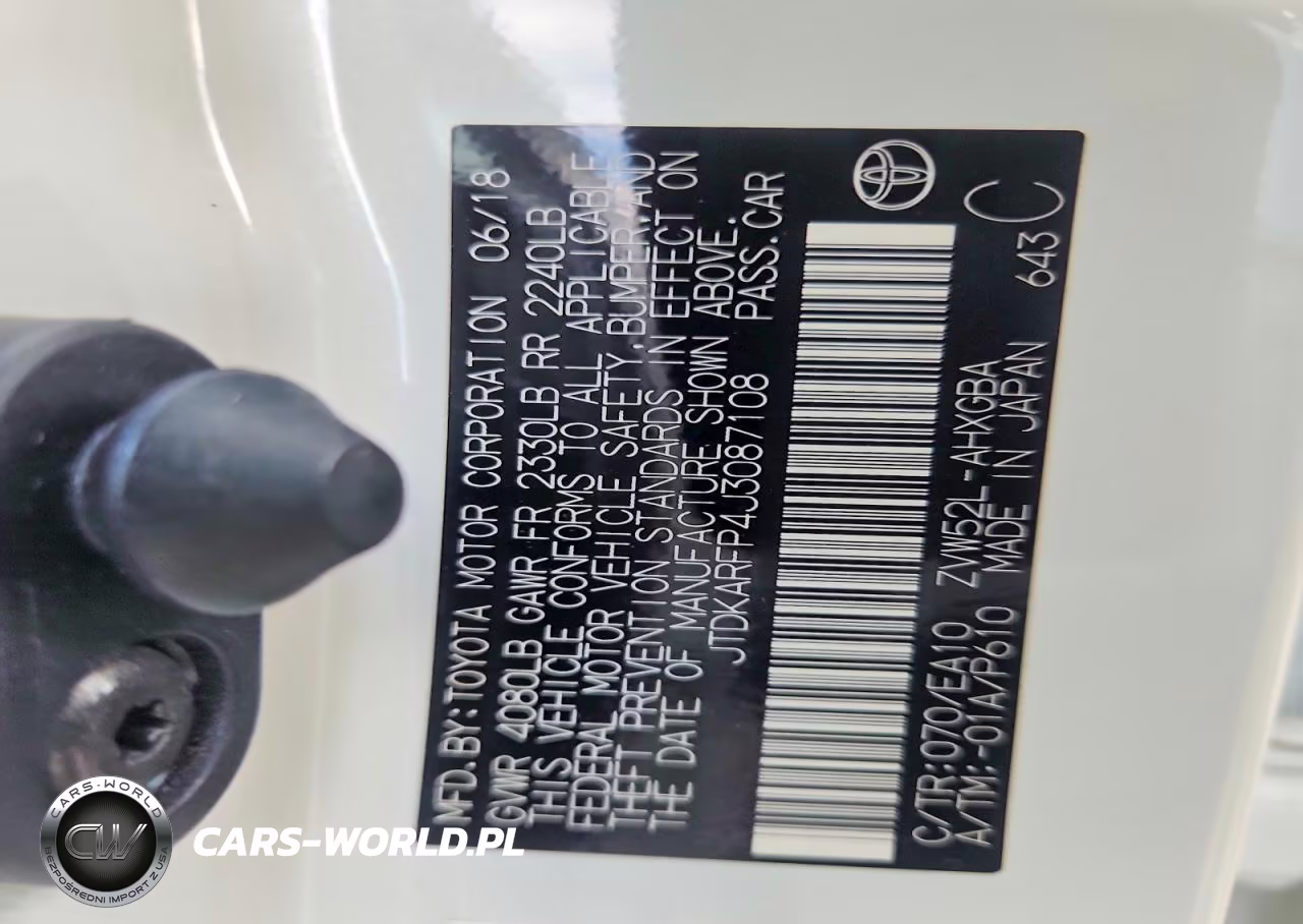 2018 Toyota Prius Prime Advanced VIN:JTDKARFP4J3087108 - 13